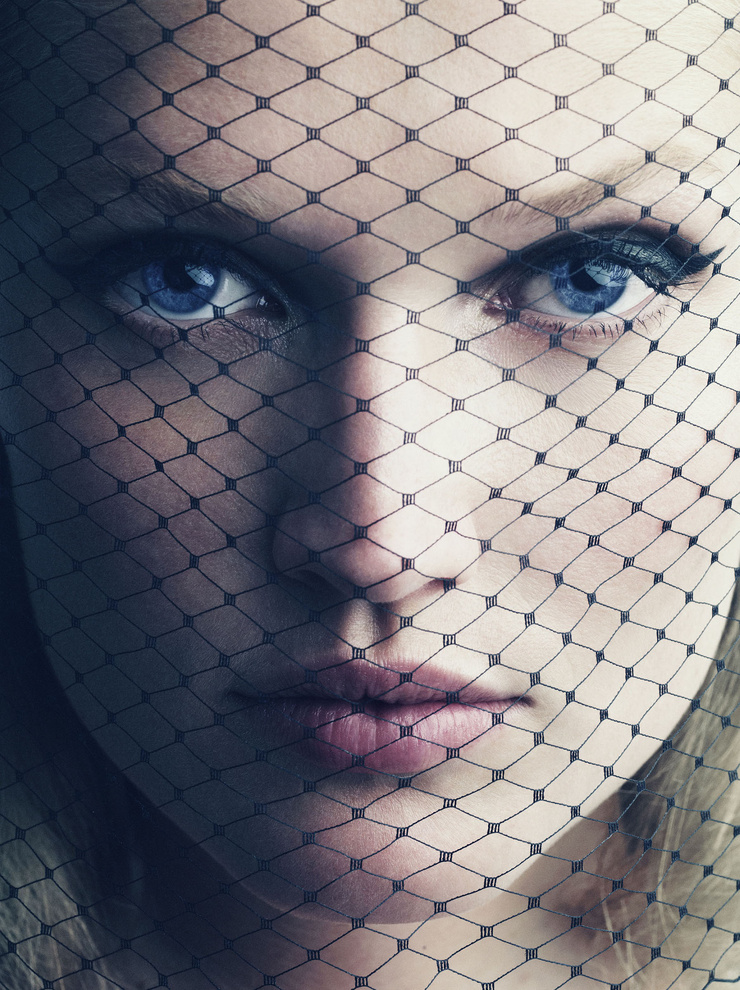 Toni Garrn Toni Garrn