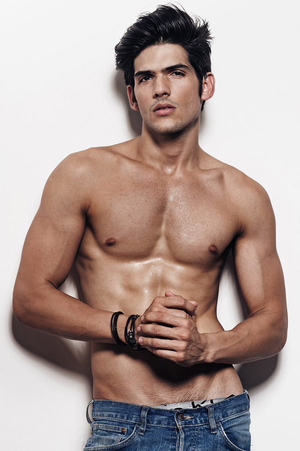 Lucas Fernandes Lucas Fernandes