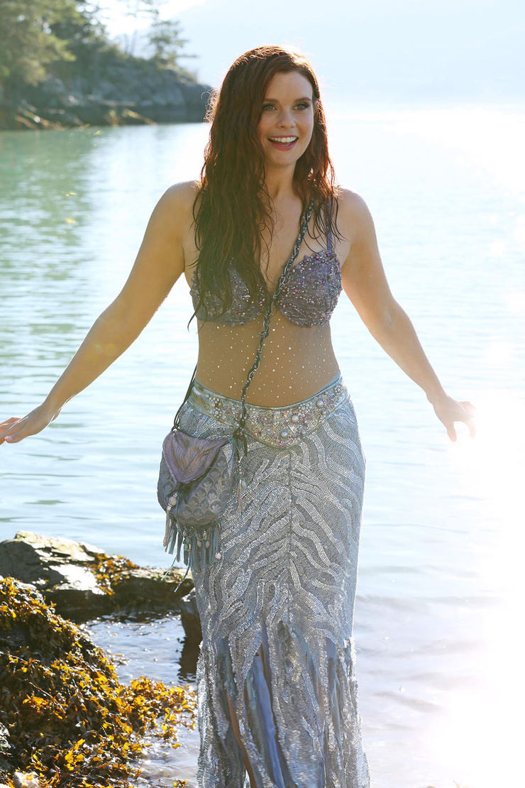 JoAnna Garcia Swisher JoAnna Garcia Swisher