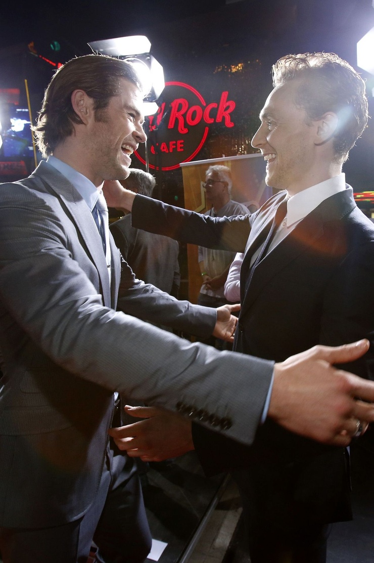 Tom Hiddleston Tom Hiddleston