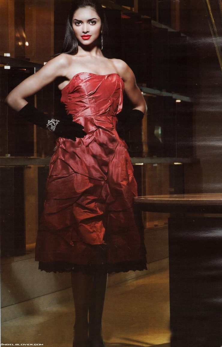 Deepika Padukone Deepika Padukone