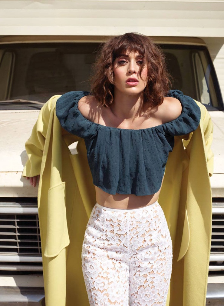 Lizzy Caplan Lizzy Caplan
