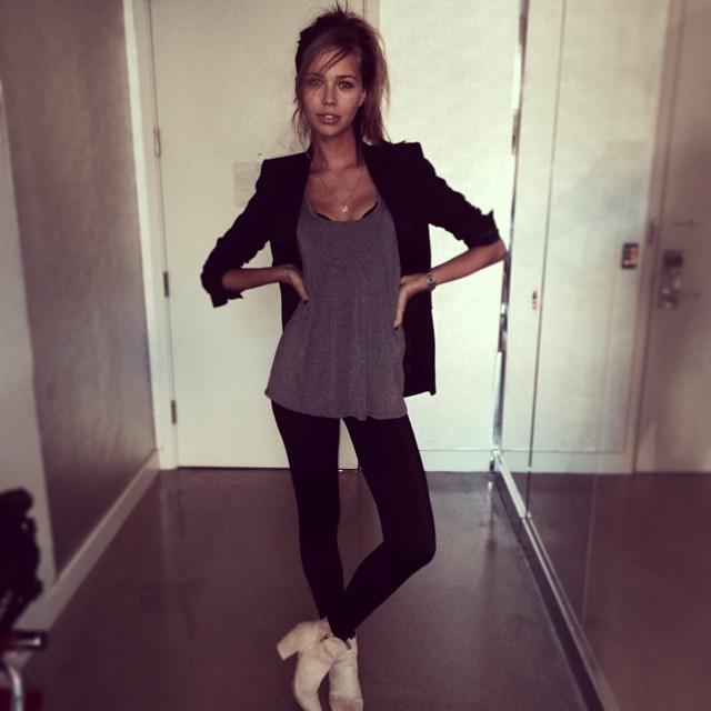 Sandra Kubicka Sandra Kubicka