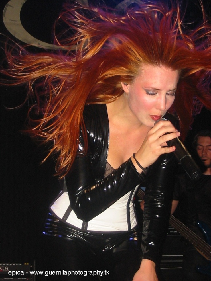 Simone Simons