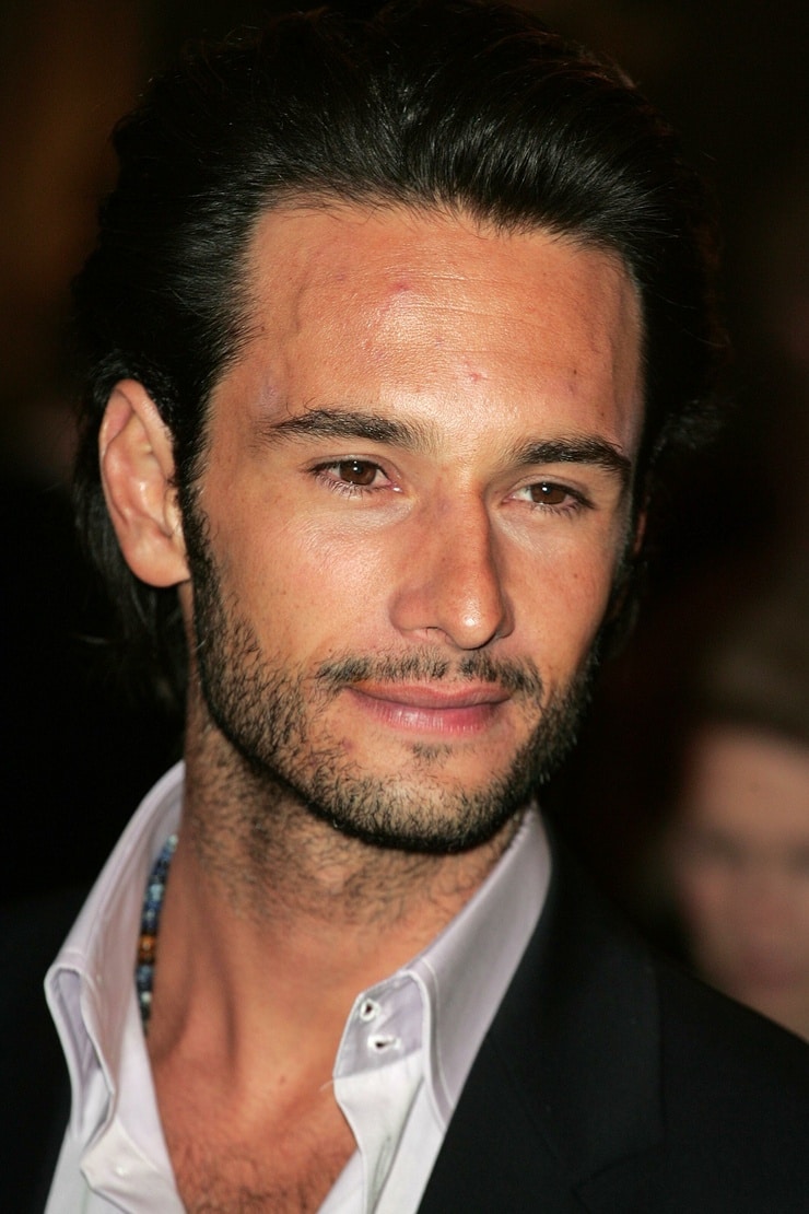 Picture of Rodrigo Santoro