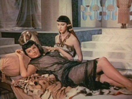 Due notti con Cleopatra (1964)