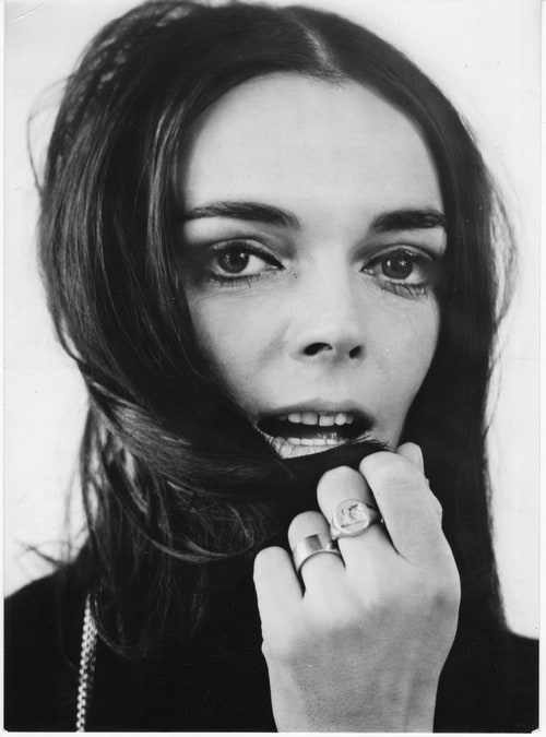 Barbara Steele