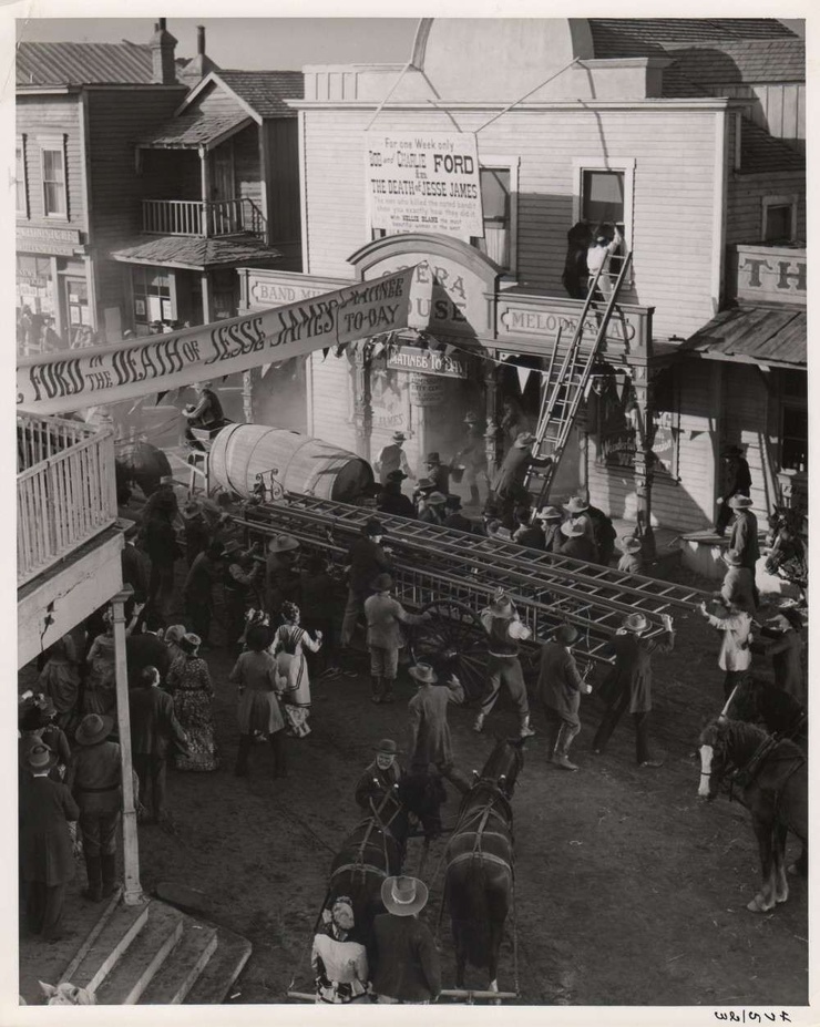 The Return of Frank James (1940)