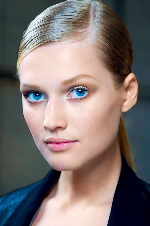 Toni Garrn