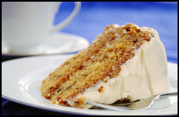 Banana Cake With Cream Cheese Frosting