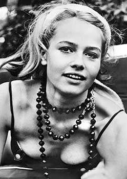 Eva Renzi