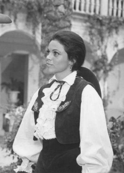 Jo Ann Pflug Jo Ann Pflug