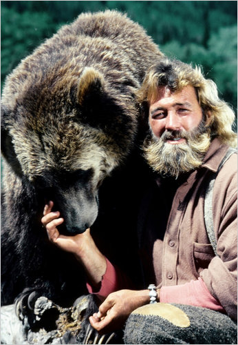 The Life and Times of Grizzly Adams (1974) The Life and Times of Grizzly Adams (1974)