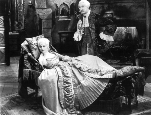 The Devil's Brother (1933)