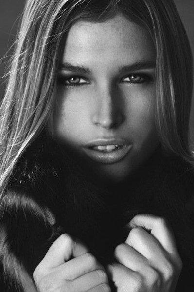 Madeleine Armstrong