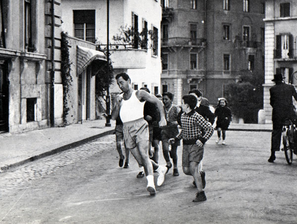 Un eroe dei nostri tempi (1955) Un eroe dei nostri tempi (1955)