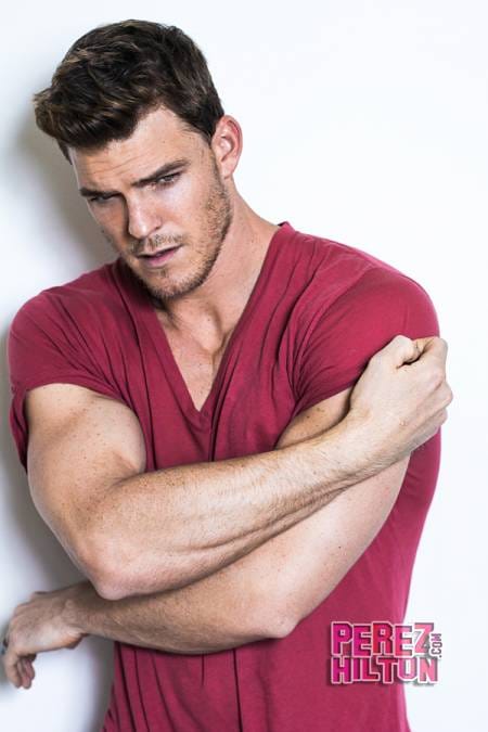 Alan Ritchson Alan Ritchson
