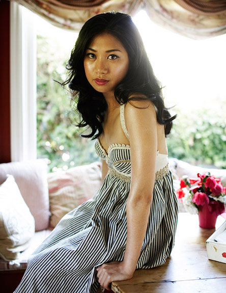 Liza Lapira