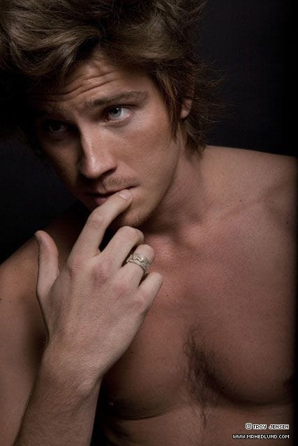 Garrett Hedlund