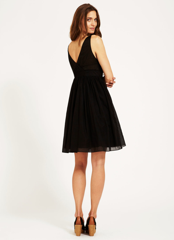 Image of Caitlin Rose (Model)