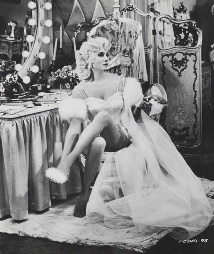 Rhonda Fleming