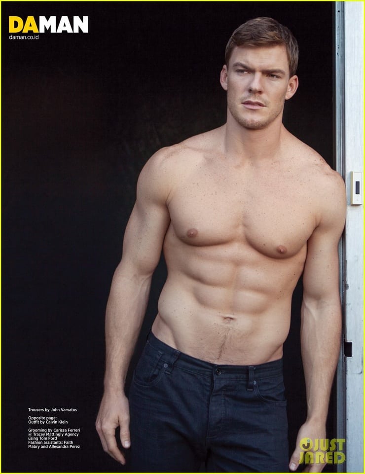 Alan Ritchson