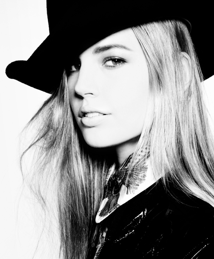 Elisabeth Erm Elisabeth Erm