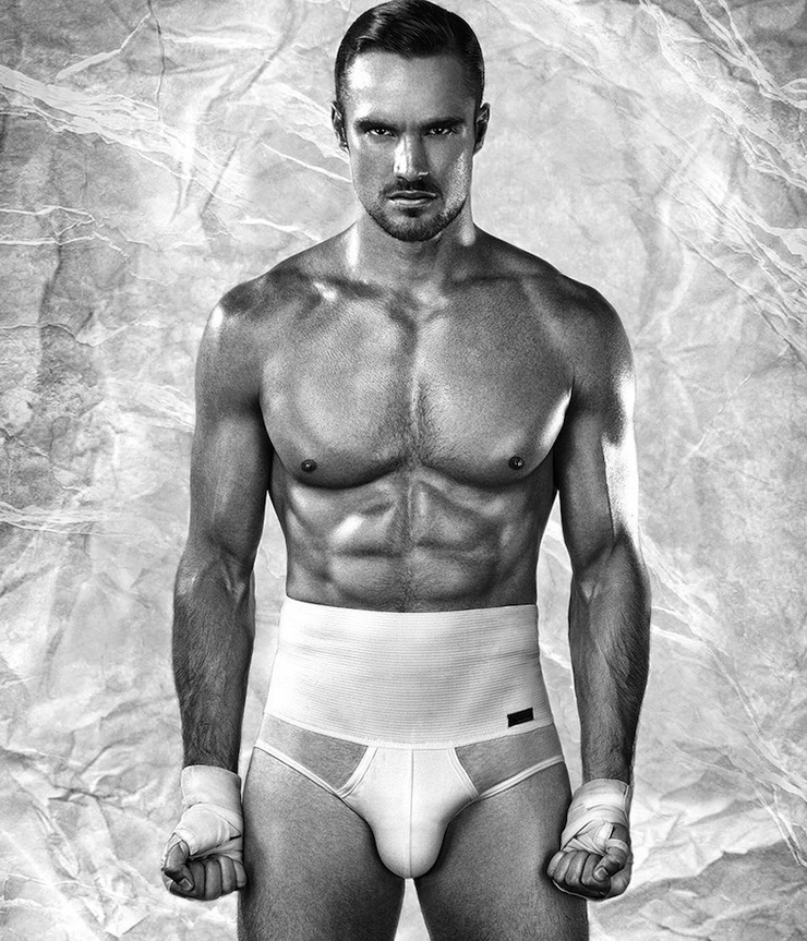 Thom Evans