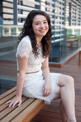 Sarah Steele