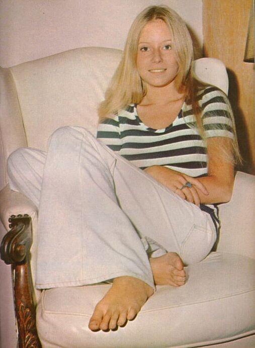 eve plumb hot