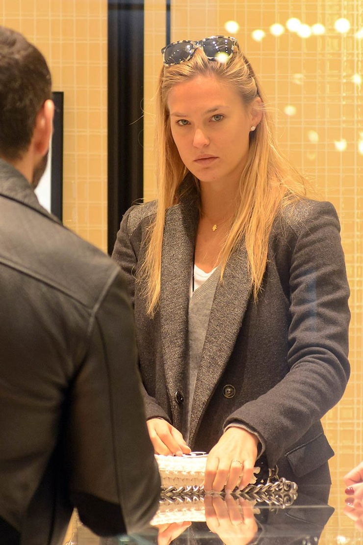 Bar Refaeli