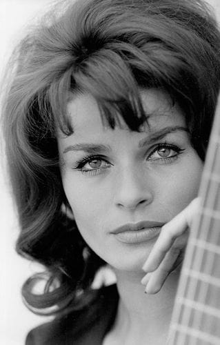 Senta Berger image