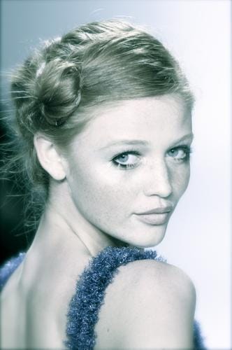 Cintia Dicker Cintia Dicker