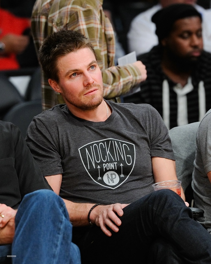 Stephen Amell
