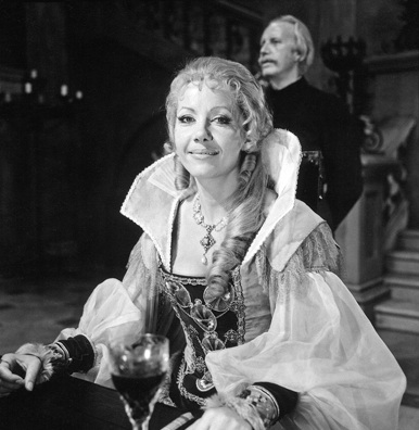 Ingrid Pitt Ingrid Pitt