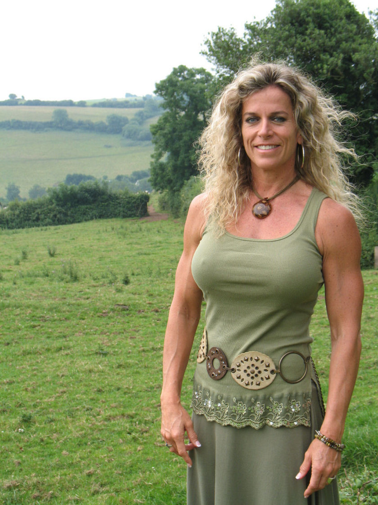 Liza Larence