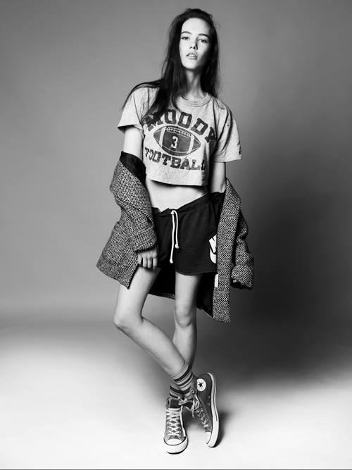 Anna Lee model