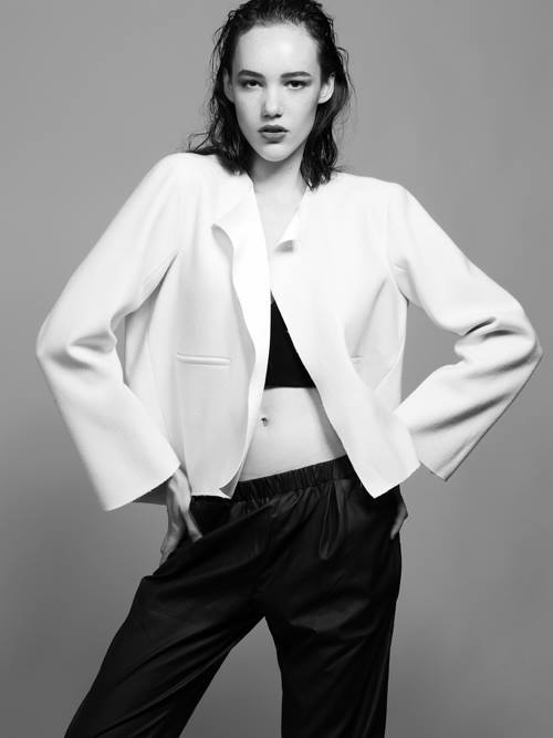 Anna Lee model