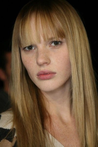 Anne Vyalitsyna Anne Vyalitsyna