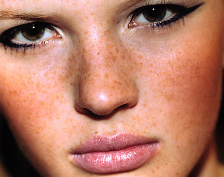 Anne Vyalitsyna Anne Vyalitsyna