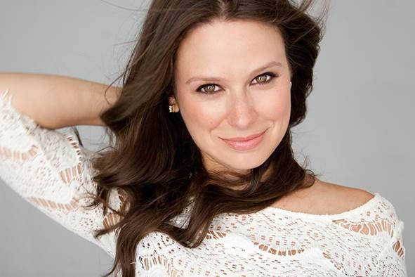 Katie Lowes