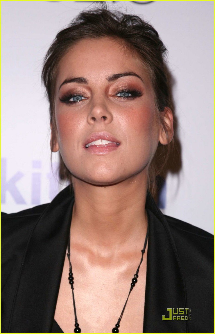 Jessica Stroup Jessica Stroup