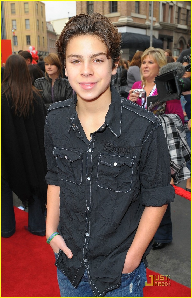 Jake T. Austin