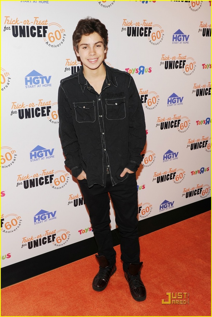 Jake T. Austin