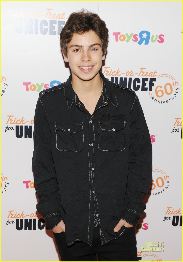 Jake T. Austin
