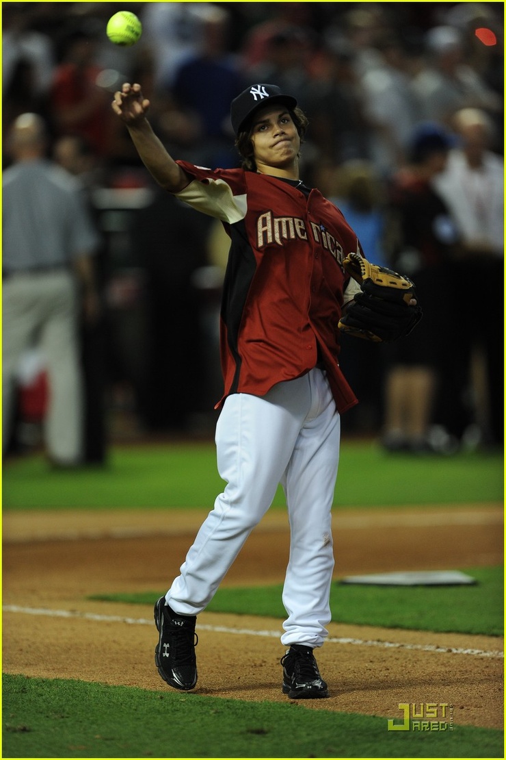 Jake T. Austin