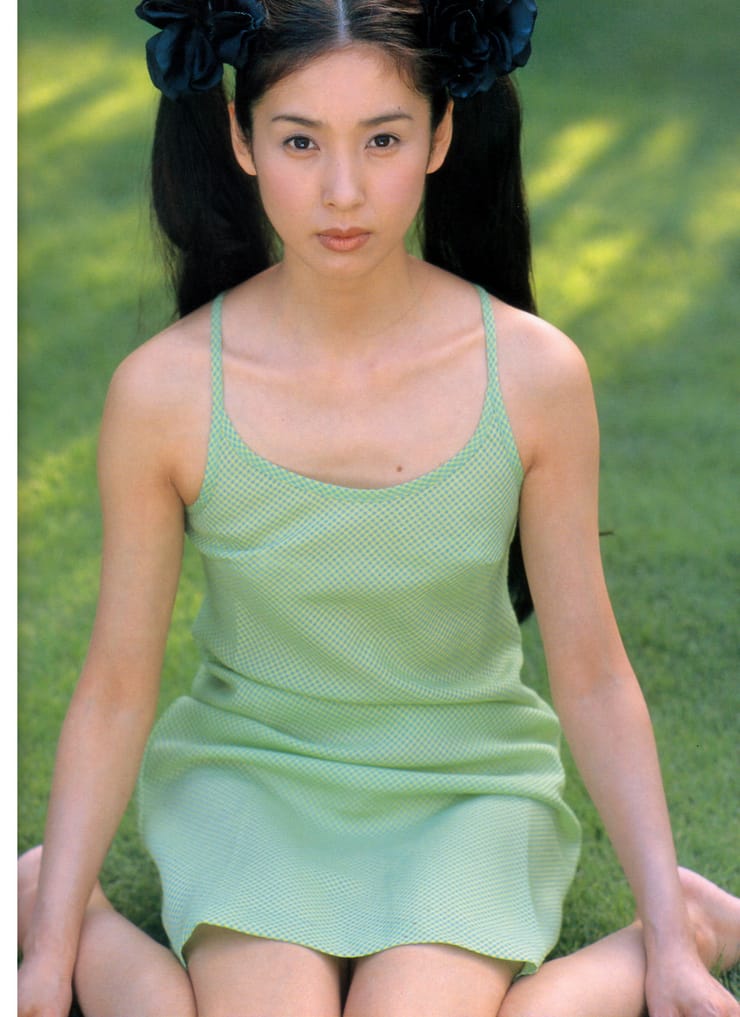Hitomi Kuroki Hitomi Kuroki