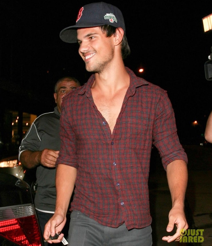 Taylor Lautner