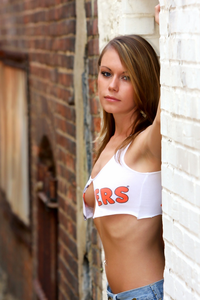 Hooters Hooters