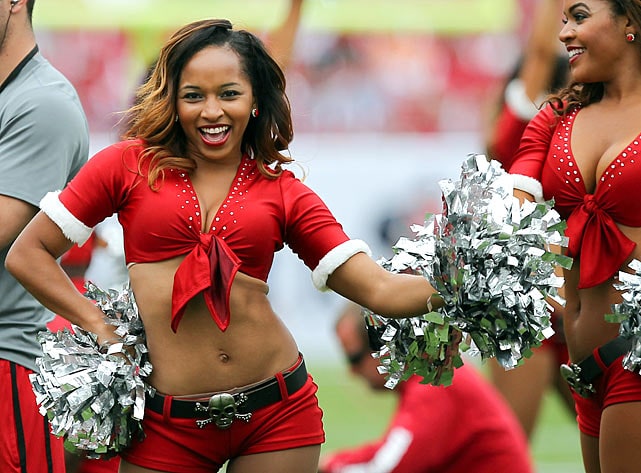 Photos of NFL cheerleaders